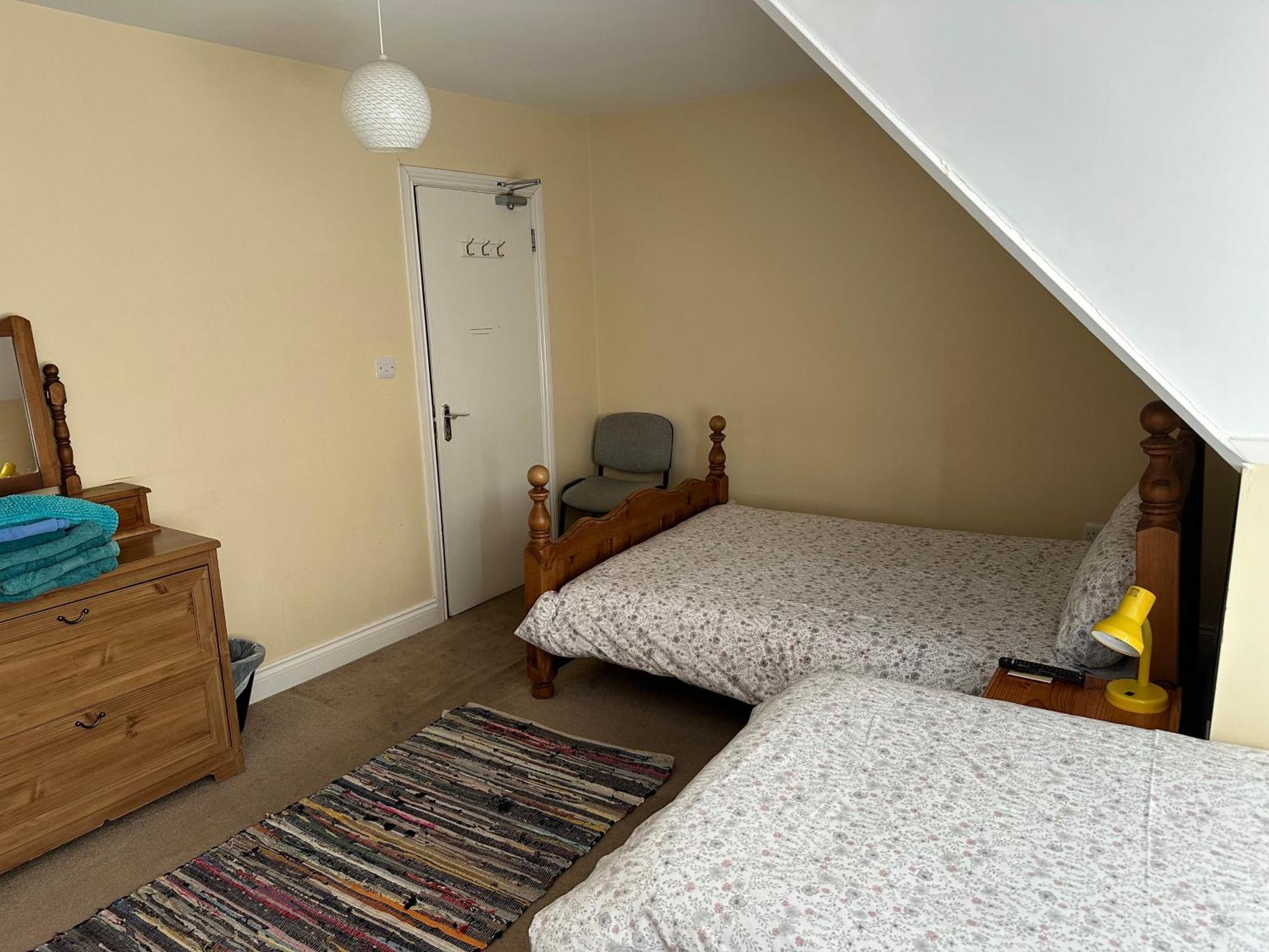 Guest house 287 Green Lanes